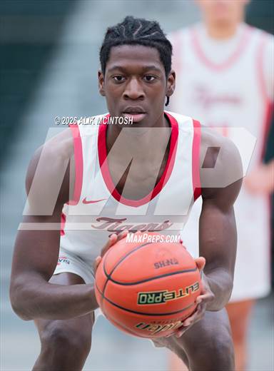 Cypress Park vs. Fort Bend Travis (Strake Jesuit Christmas Classic)
