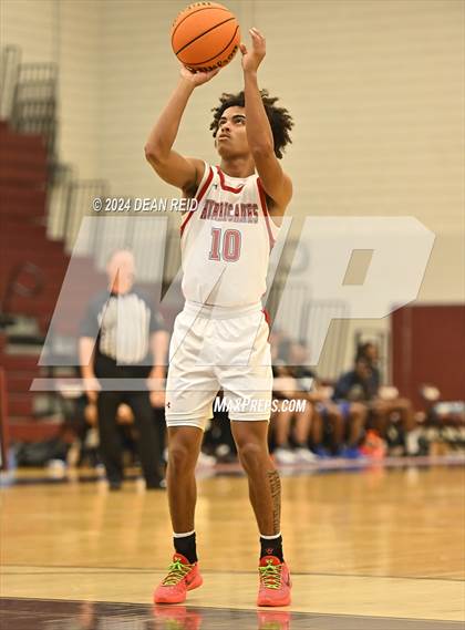 Thumbnail 2 in Armwood vs. Manatee (Riverview Sarasota Holiday Tournament) photogallery.