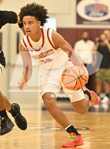Thumbnail 2 in Armwood vs. Manatee (Riverview Sarasota Holiday Tournament) photogallery.