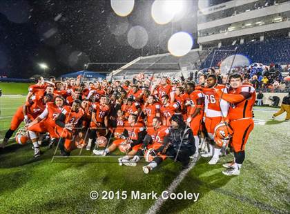 Thumbnail 3 in Spring vs. Rockwall (UIL 6A D2 Regional Final) photogallery.