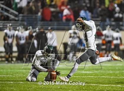 Thumbnail 1 in Spring vs. Rockwall (UIL 6A D2 Regional Final) photogallery.