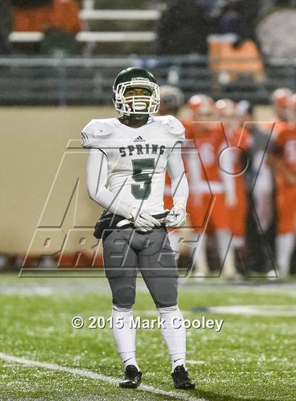 Thumbnail 3 in Spring vs. Rockwall (UIL 6A D2 Regional Final) photogallery.