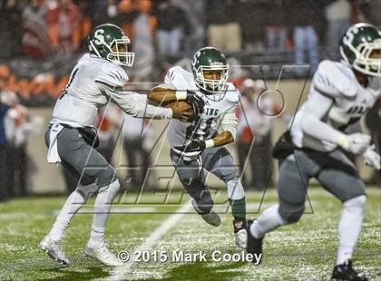 Thumbnail 2 in Spring vs. Rockwall (UIL 6A D2 Regional Final) photogallery.