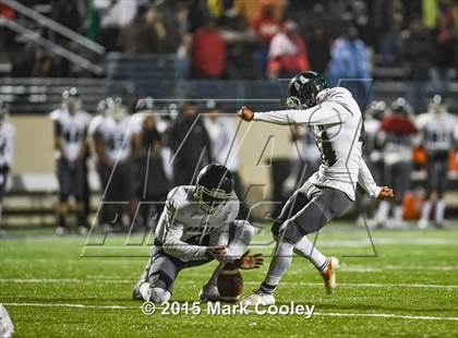 Thumbnail 2 in Spring vs. Rockwall (UIL 6A D2 Regional Final) photogallery.