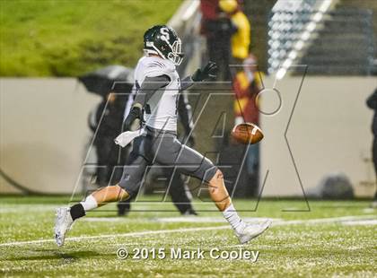 Thumbnail 2 in Spring vs. Rockwall (UIL 6A D2 Regional Final) photogallery.