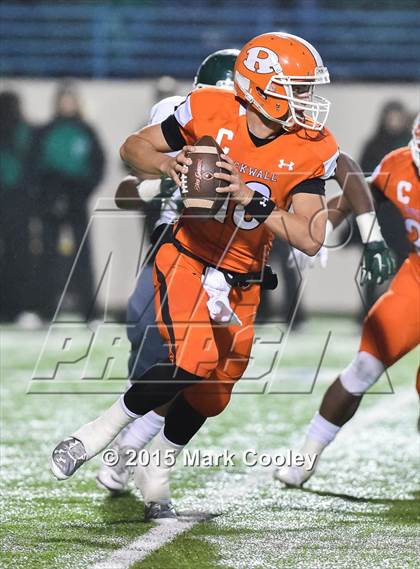Thumbnail 3 in Spring vs. Rockwall (UIL 6A D2 Regional Final) photogallery.