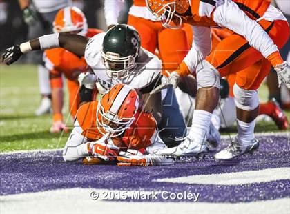 Thumbnail 3 in Spring vs. Rockwall (UIL 6A D2 Regional Final) photogallery.
