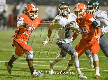 Thumbnail 3 in Spring vs. Rockwall (UIL 6A D2 Regional Final) photogallery.