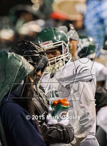 Thumbnail 3 in Spring vs. Rockwall (UIL 6A D2 Regional Final) photogallery.