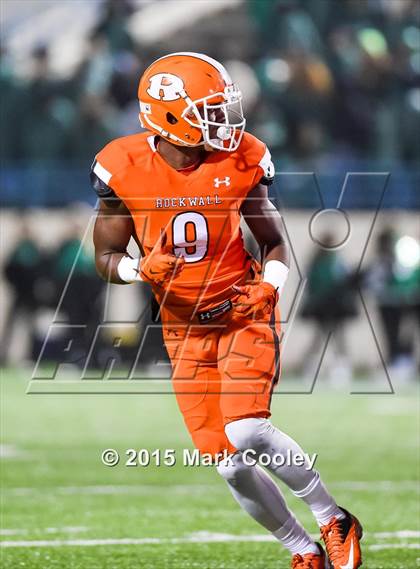 Thumbnail 1 in Spring vs. Rockwall (UIL 6A D2 Regional Final) photogallery.