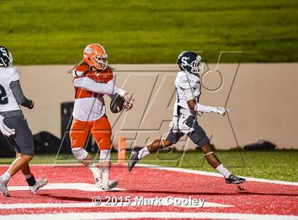 Thumbnail 2 in Spring vs. Rockwall (UIL 6A D2 Regional Final) photogallery.
