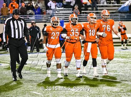 Thumbnail 2 in Spring vs. Rockwall (UIL 6A D2 Regional Final) photogallery.