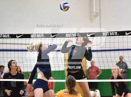 Thumbnail 3 in Boulder City vs. Village Christian (Durango Fall Classic) photogallery.