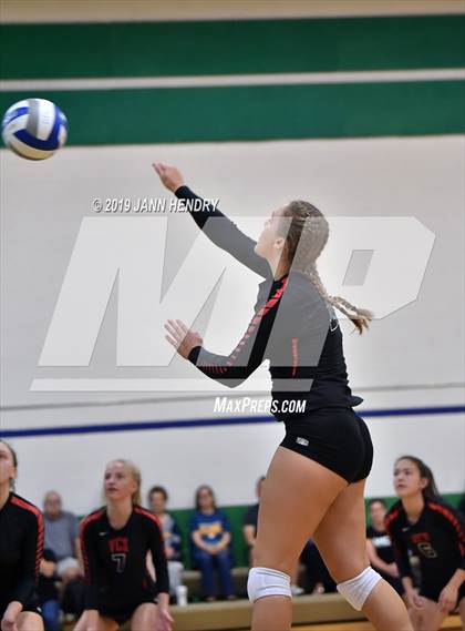 Thumbnail 3 in Boulder City vs. Village Christian (Durango Fall Classic) photogallery.