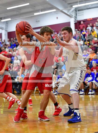 Thumbnail 1 in Guy-Perkins vs. County Line (AAA 1A Playoff) photogallery.