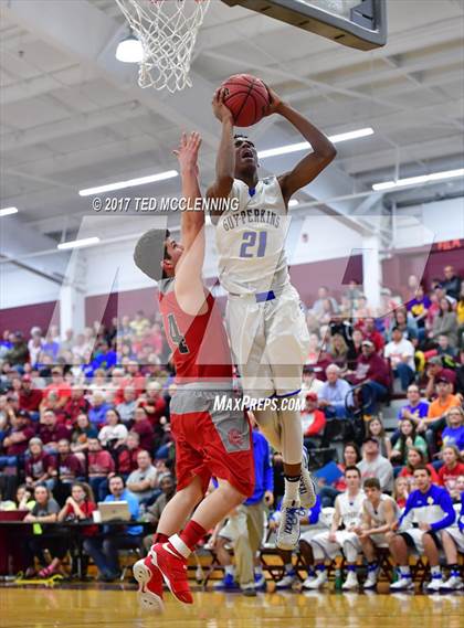Thumbnail 2 in Guy-Perkins vs. County Line (AAA 1A Playoff) photogallery.