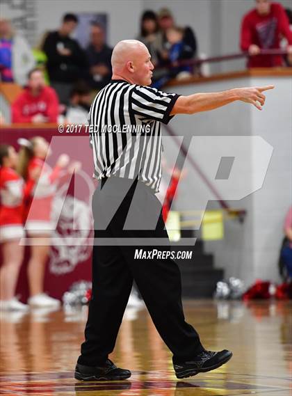 Thumbnail 1 in Guy-Perkins vs. County Line (AAA 1A Playoff) photogallery.