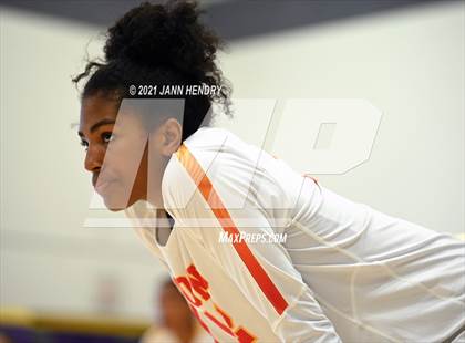 Thumbnail 1 in Vista Murrieta vs. Cathedral Catholic (Durango Fall Classic) photogallery.