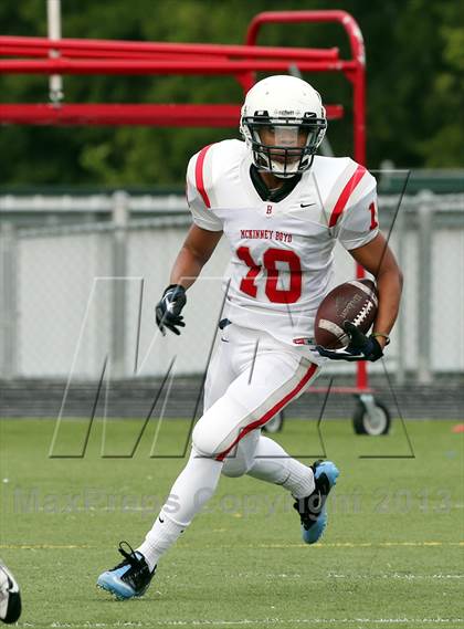 Thumbnail 1 in Boyd Red vs Rockwall photogallery.