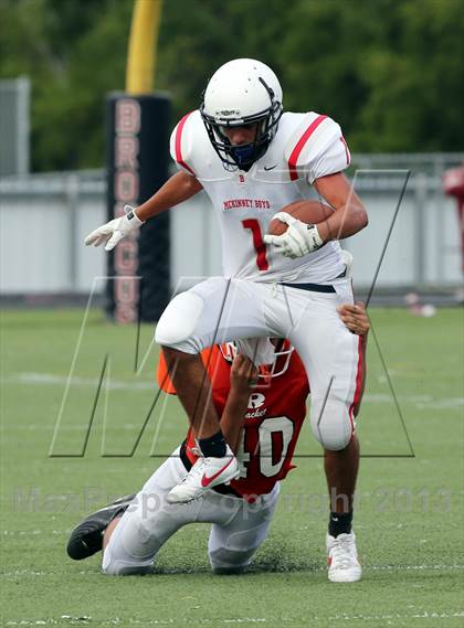 Thumbnail 1 in Boyd Red vs Rockwall photogallery.
