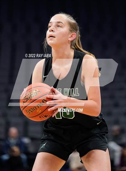 Thumbnail 2 in San Joaquin Memorial vs. Sage Hill (CIF State Division II Final) photogallery.