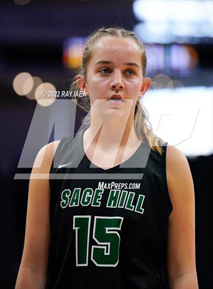 Thumbnail 2 in San Joaquin Memorial vs. Sage Hill (CIF State Division II Final) photogallery.