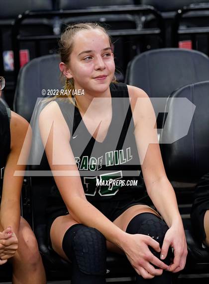 Thumbnail 2 in San Joaquin Memorial vs. Sage Hill (CIF State Division II Final) photogallery.