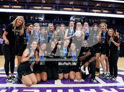 Thumbnail 3 in San Joaquin Memorial vs. Sage Hill (CIF State Division II Final) photogallery.