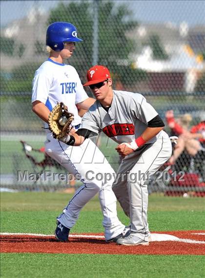 Thumbnail 3 in Gunter vs. Ponder (UIL 2A Region 2 Quarterfinal Playoff) photogallery.