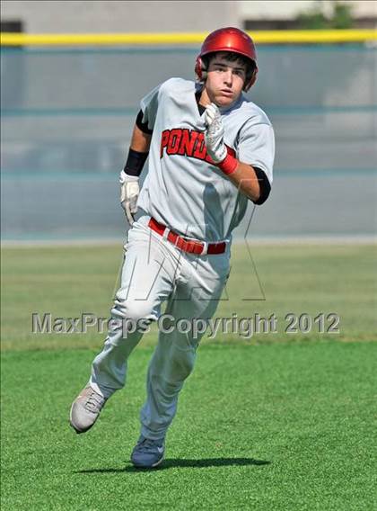 Thumbnail 1 in Gunter vs. Ponder (UIL 2A Region 2 Quarterfinal Playoff) photogallery.