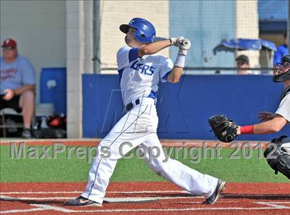 Thumbnail 1 in Gunter vs. Ponder (UIL 2A Region 2 Quarterfinal Playoff) photogallery.
