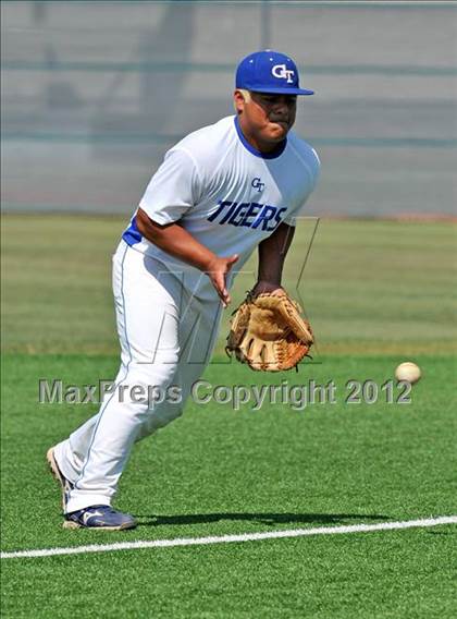 Thumbnail 1 in Gunter vs. Ponder (UIL 2A Region 2 Quarterfinal Playoff) photogallery.