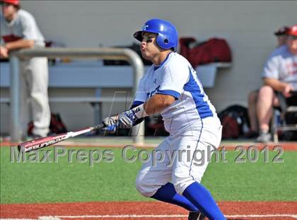 Thumbnail 2 in Gunter vs. Ponder (UIL 2A Region 2 Quarterfinal Playoff) photogallery.