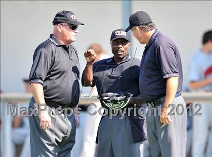 Thumbnail 2 in Gunter vs. Ponder (UIL 2A Region 2 Quarterfinal Playoff) photogallery.