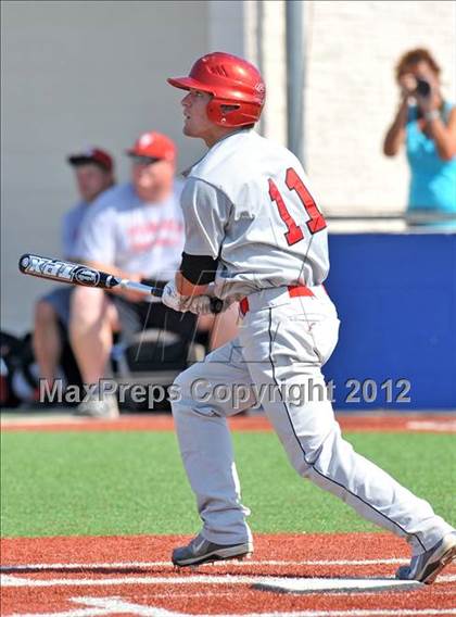 Thumbnail 3 in Gunter vs. Ponder (UIL 2A Region 2 Quarterfinal Playoff) photogallery.