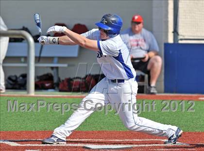 Thumbnail 3 in Gunter vs. Ponder (UIL 2A Region 2 Quarterfinal Playoff) photogallery.