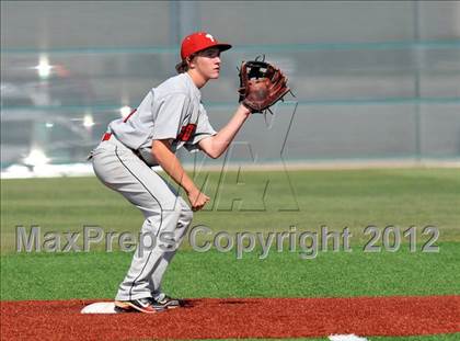 Thumbnail 3 in Gunter vs. Ponder (UIL 2A Region 2 Quarterfinal Playoff) photogallery.