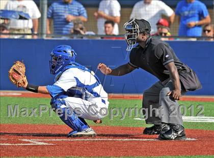 Thumbnail 3 in Gunter vs. Ponder (UIL 2A Region 2 Quarterfinal Playoff) photogallery.