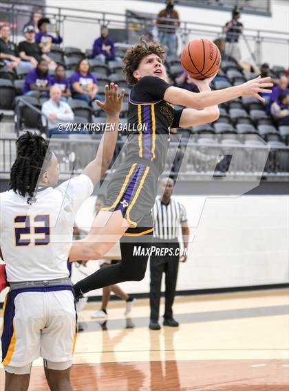 Thumbnail 3 in Granbury vs. Everman (UIL Basketball 5A Bi-District) photogallery.