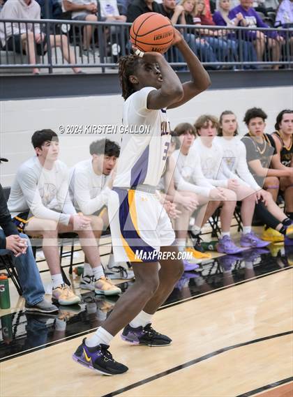 Thumbnail 2 in Granbury vs. Everman (UIL Basketball 5A Bi-District) photogallery.
