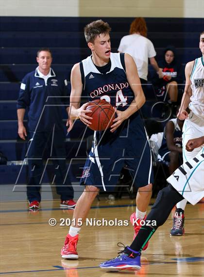 Thumbnail 2 in Renaissance Academy vs. Coronado photogallery.
