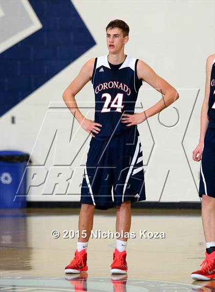 Thumbnail 3 in Renaissance Academy vs. Coronado photogallery.