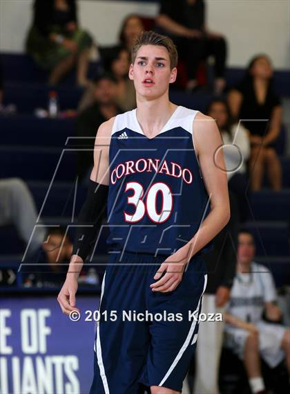Thumbnail 2 in Renaissance Academy vs. Coronado photogallery.