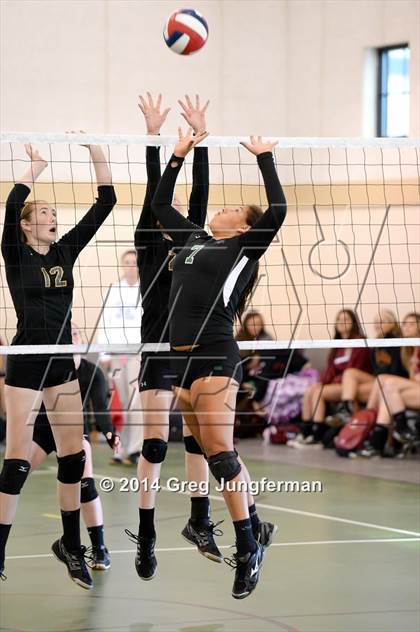 Thumbnail 3 in San Marin vs. Drake (Greg Paganini Invitational) photogallery.