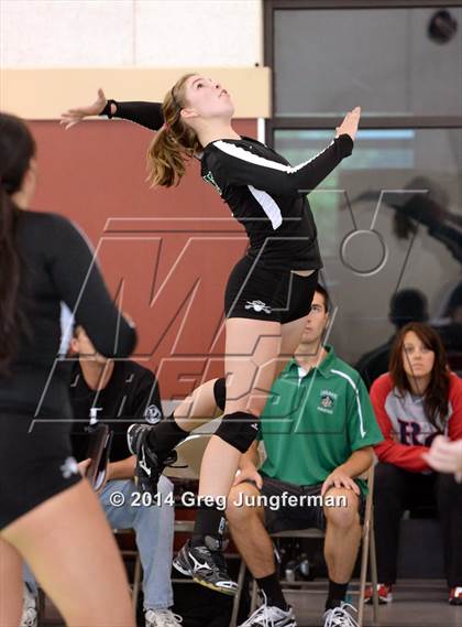 Thumbnail 1 in San Marin vs. Drake (Greg Paganini Invitational) photogallery.