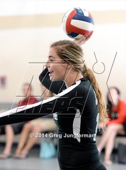Thumbnail 1 in San Marin vs. Drake (Greg Paganini Invitational) photogallery.
