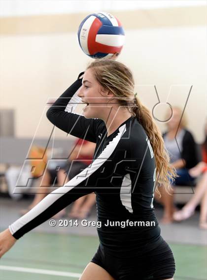 Thumbnail 2 in San Marin vs. Drake (Greg Paganini Invitational) photogallery.