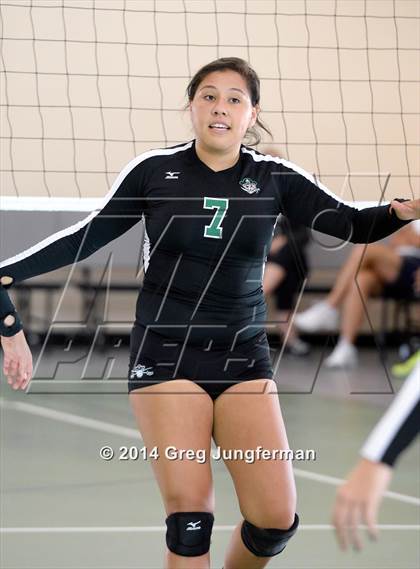 Thumbnail 1 in San Marin vs. Drake (Greg Paganini Invitational) photogallery.