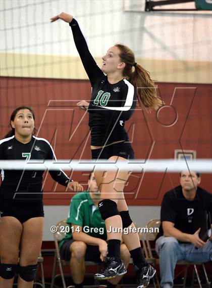 Thumbnail 1 in San Marin vs. Drake (Greg Paganini Invitational) photogallery.