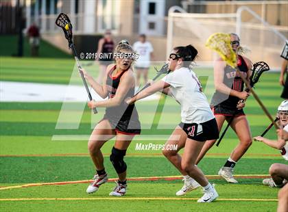 Thumbnail 3 in Redwood @ Carondelet photogallery.